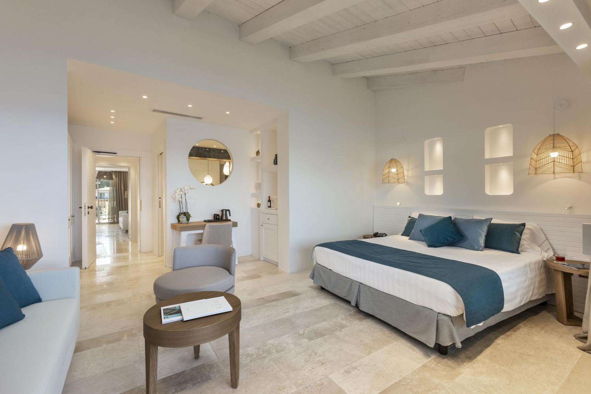 Hotel Club 4*
