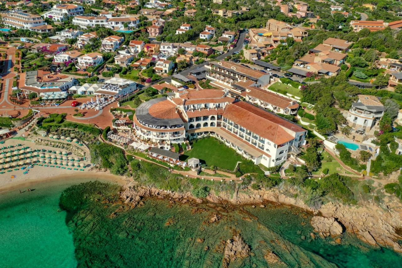 Club Hotel 4*